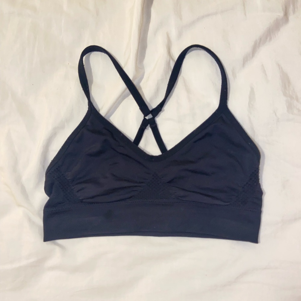 Black Nike sports bra